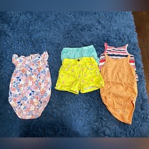 Lot of baby summer clothes 9-12M